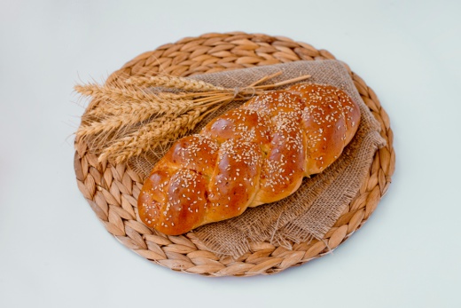 Плетенка с кунжутом в упаковке